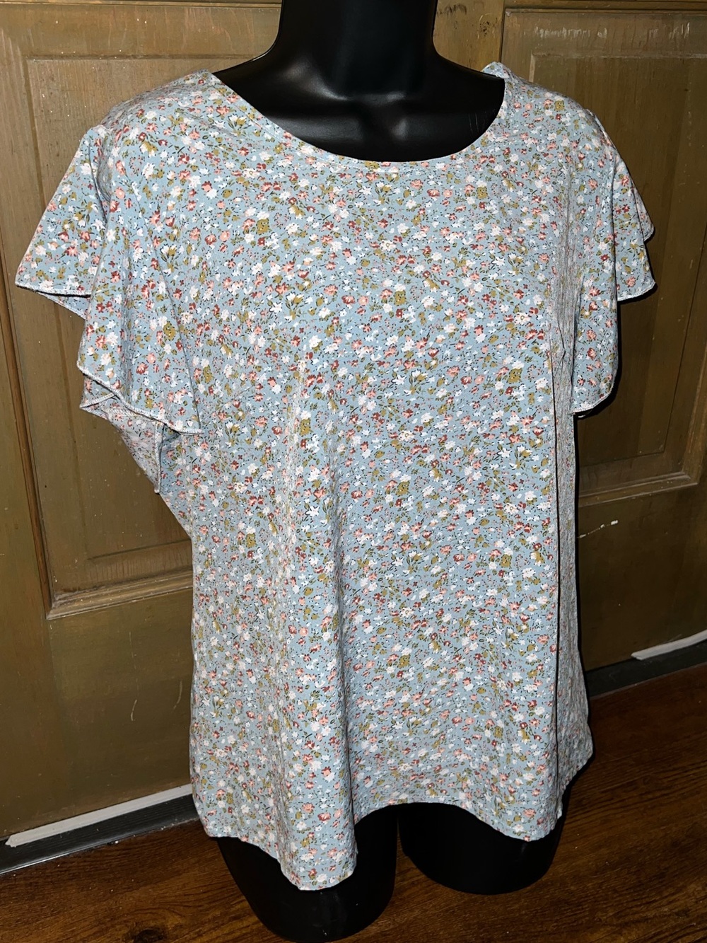 Sage Green Floral Ruffle Sleeve Cottage Casual Boho Round Neck Blouse Size M - Picture 4 of 8